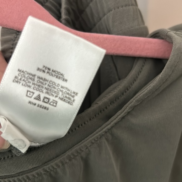 Express Two Piece Set sz L (Shirt & Joggers) - Picture 7 of 7